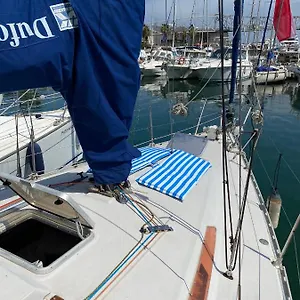  Bateau-hôtel Acogedor Velero En El Forum Espagne